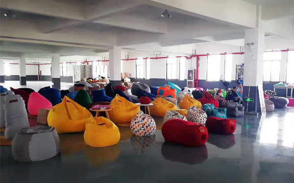 北京客戶懶人沙發(fā)加工找尚都家居合作全因這2點(diǎn) 