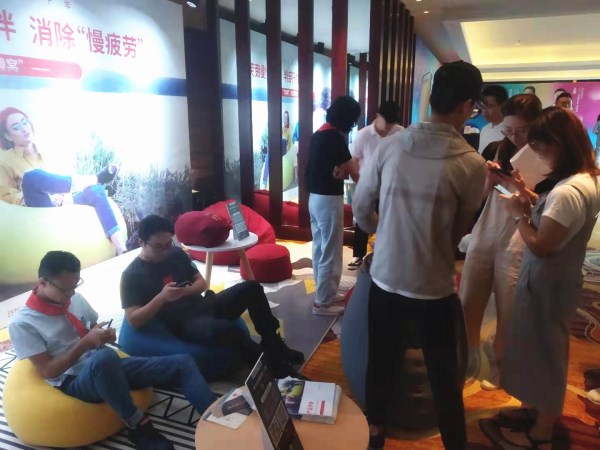 luckysac懶人沙發(fā)體驗感真的好 共同體學員涌躍集贊領(lǐng)沙發(fā)